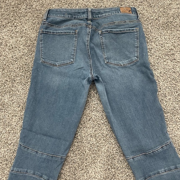 American Eagle Blue Denim Jeans - Picture 4 of 5